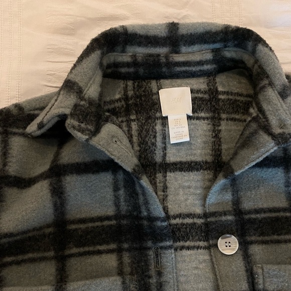 H&M plaid shacket - Picture 7 of 8